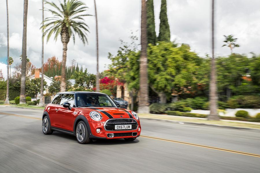  Mini Cooper S (F56) 2018 года  (WW) (фото 175 из 196)